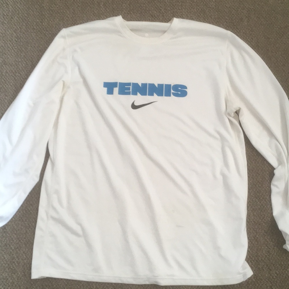 Used Nike dri fit long sleeve tennis shirt
